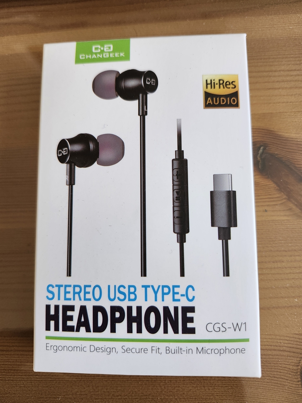 CGS-W1 USB-C Stereo Earbud Headphones - Black